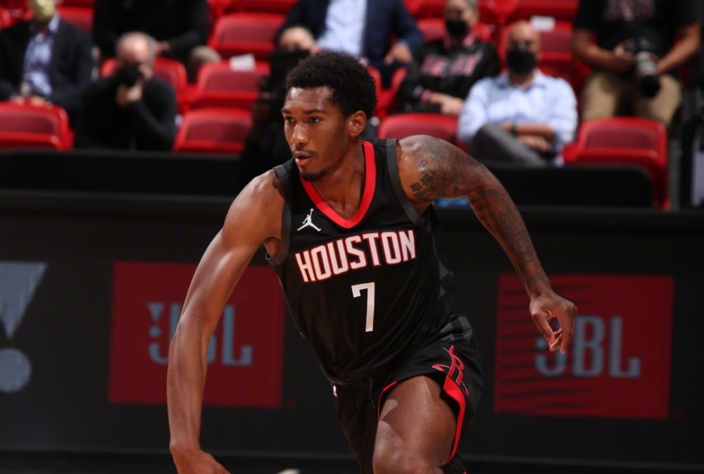 Ning遭遇十持续失利，法国队教练压力巨大！