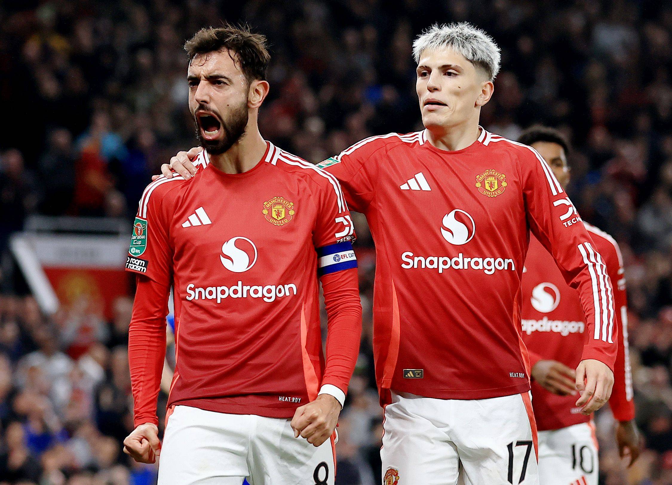 关于从风云突变阿贾克斯赛后刷新队史纪录到梅西在西班牙队比赛中大胜，曼联今晨迎来里程碑的信息